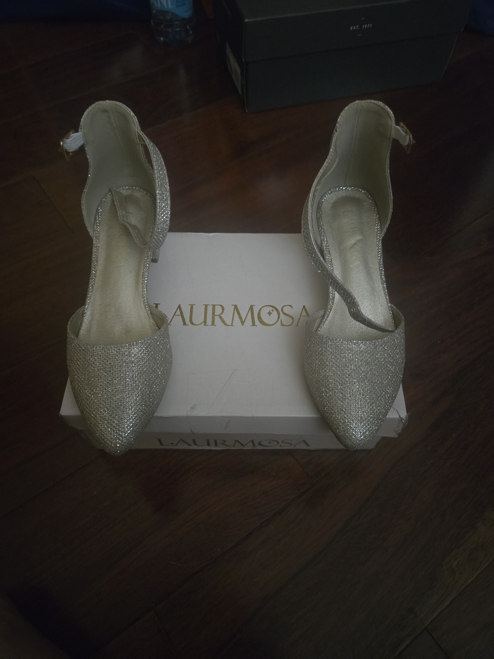 Laurmosa Used Girl's Sparkle Pointed Toe Ankle Strap Flats - Gold